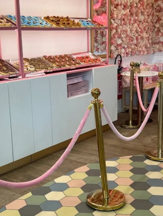 Donuts & Donuts — photo 2