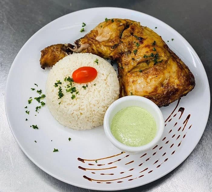 Waris Restaurant — photo 2