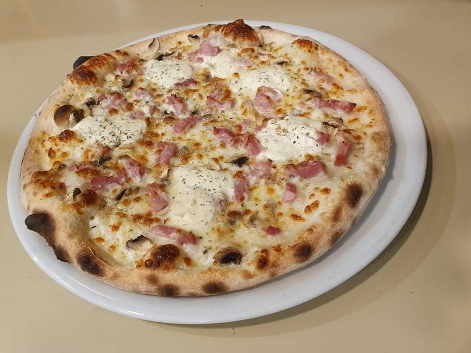 All in Pizza — photo 2
