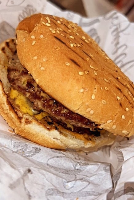 Luxa's Food Burgers — photo 2