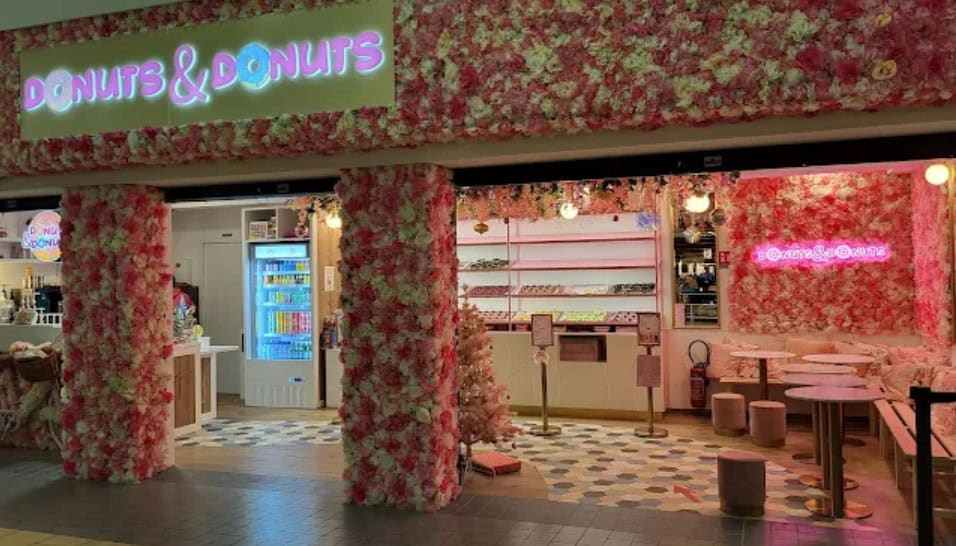 Donuts & Donuts — photo 3