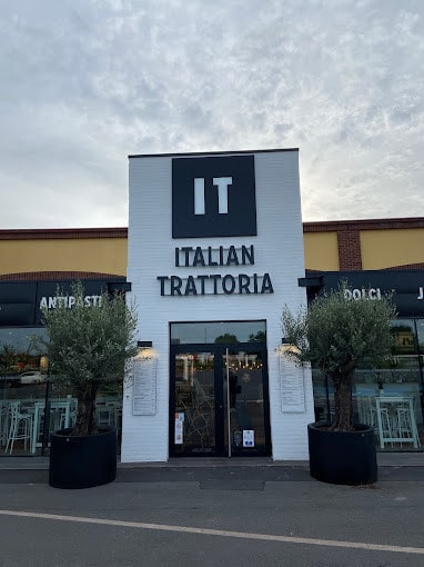 IT - Italian Trattoria — photo 2