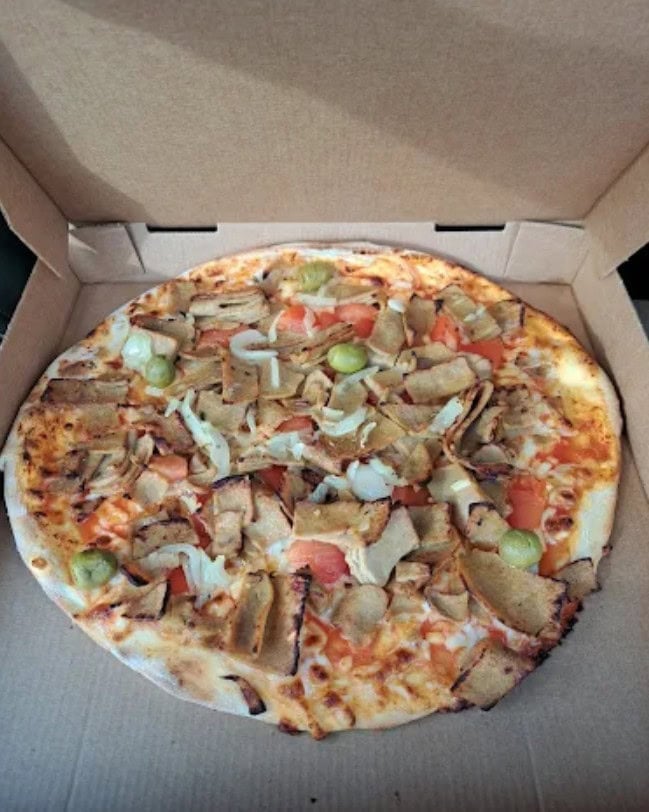 Hugo — Pizza - pizzéria à Somain — photo 3