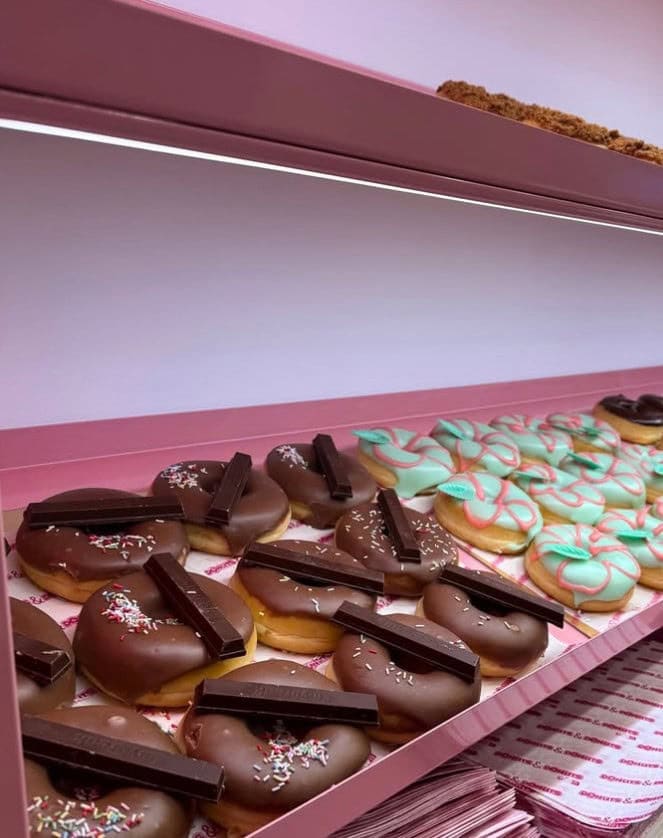 Donuts & Donuts — photo 2