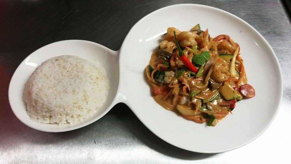 Jasmin Thai — photo 2