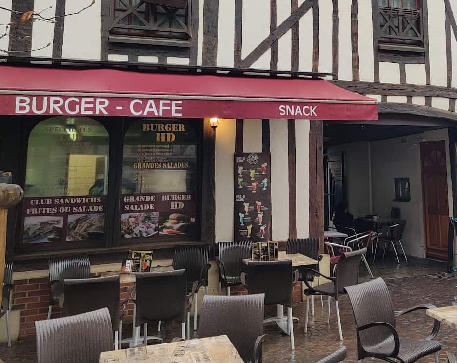 Burger Café — photo 3