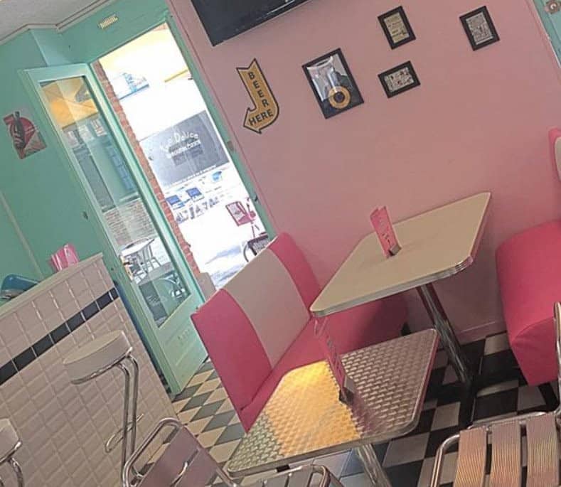 Lily's cake & coffee — photo 2