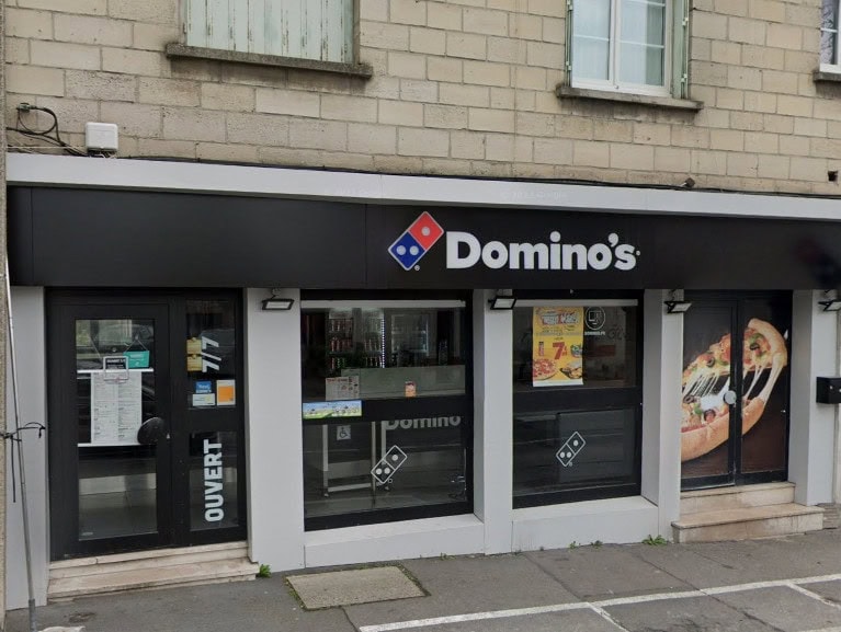 Domino's pizza - La façade