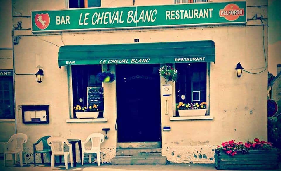 Le cheval blanc — photo 2