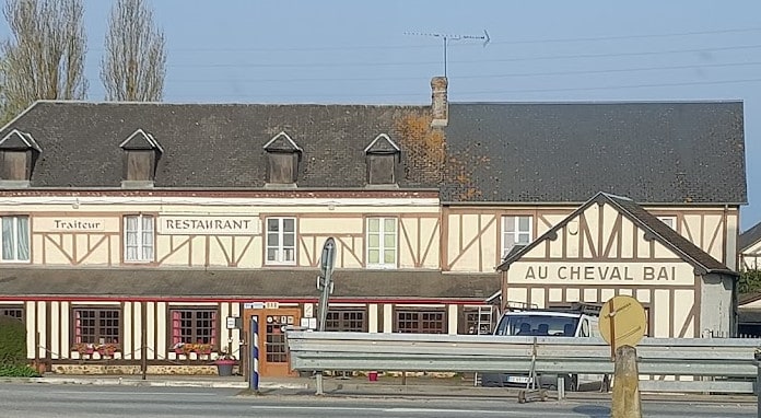 Le Cheval Bai — photo 2