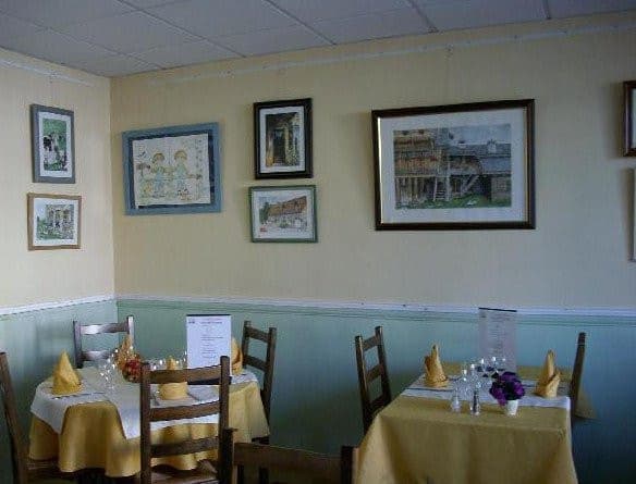 La Petite France — Restaurant Français à Le Chateau d'Almeneches — photo 3