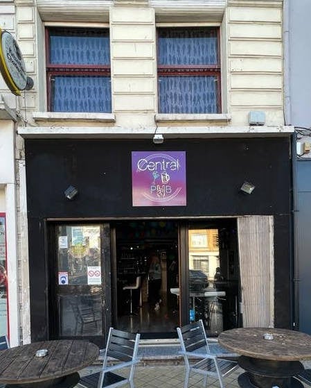 Central pub — photo 2