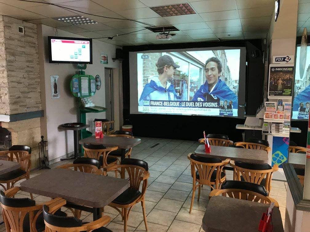 Café Le Longchamp — photo 3