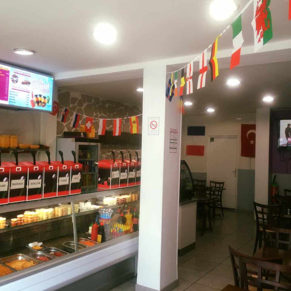 Au Royal Kebab — photo 2