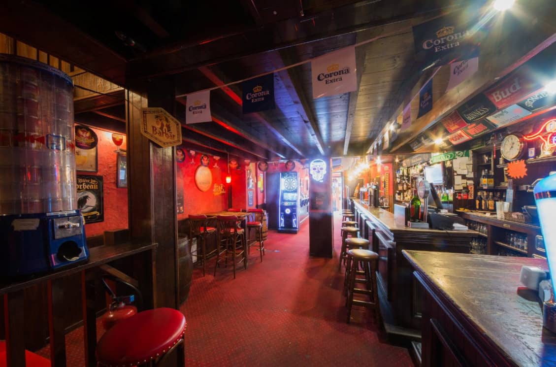 L'Irish Tavern — photo 3
