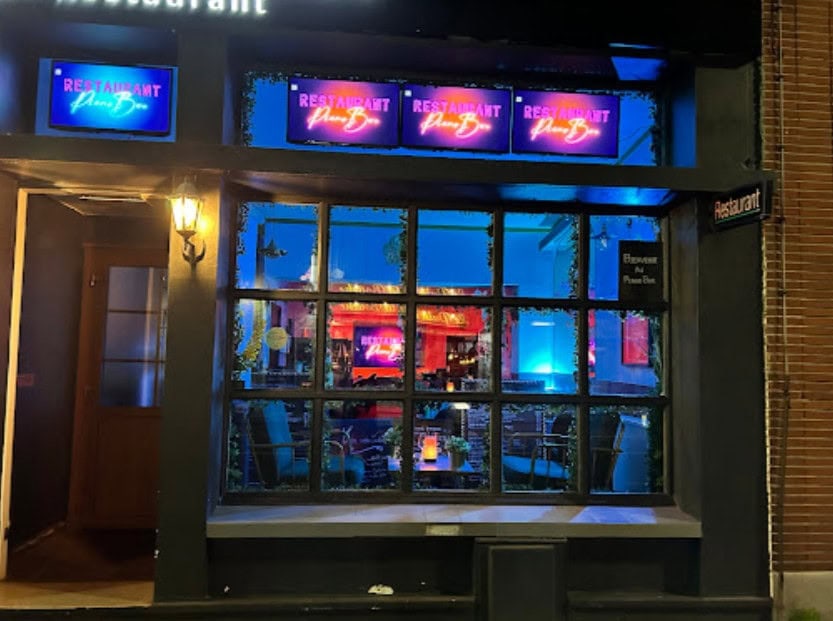Piano Bar — photo 2