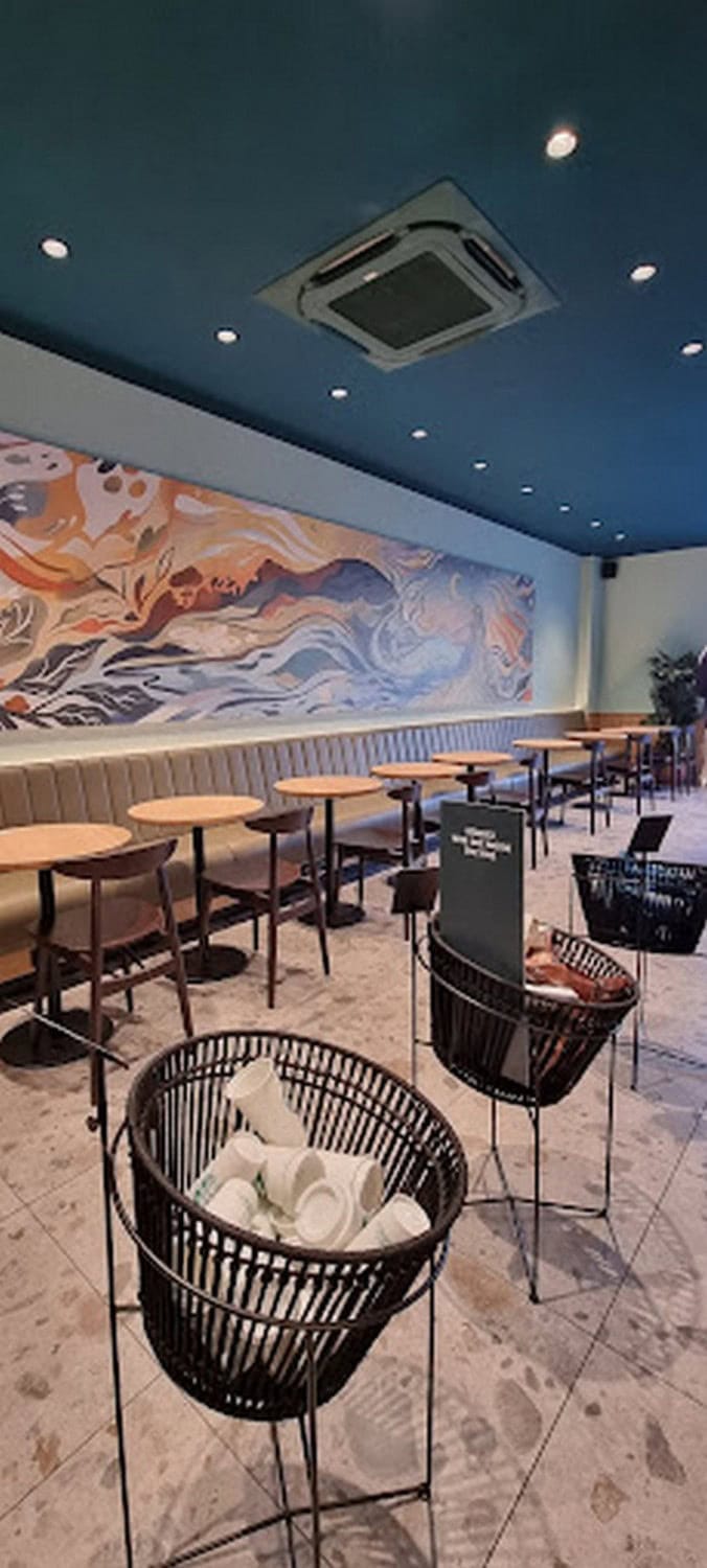 Starbucks Coffee — photo 3