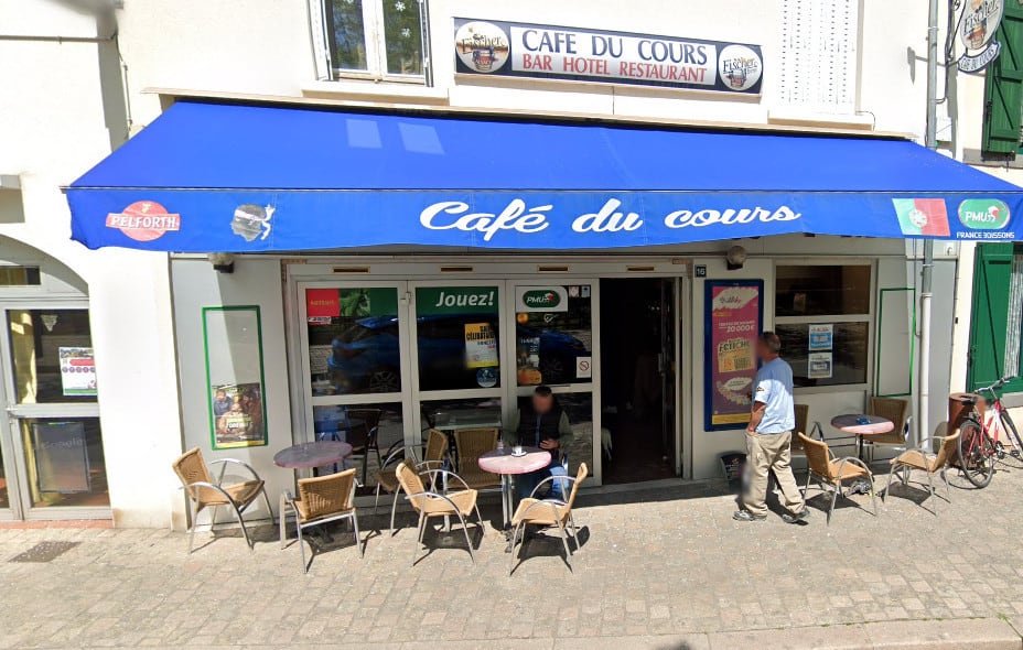 Café du Cours — photo 3