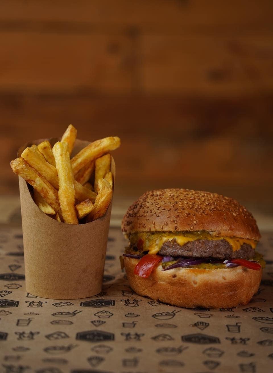 KM Burger — photo 2