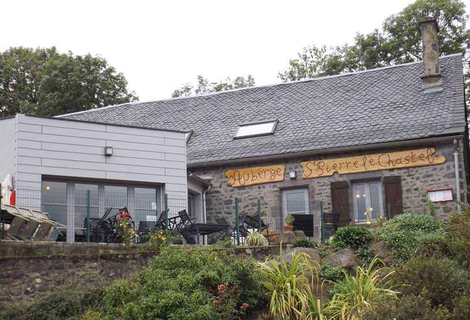 Auberge saint pierre le chastel — photo 2