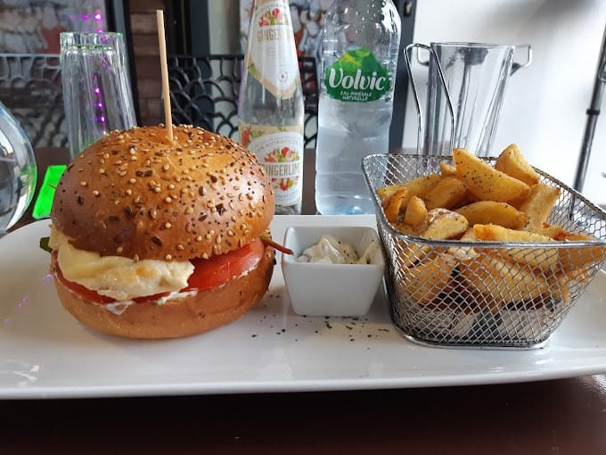 Royat Burger — photo 2