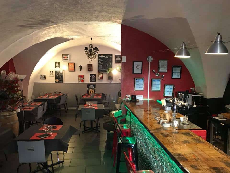 Les Voûtes Saint Verny — Bistro - Bar à Veyre Monton — photo 3