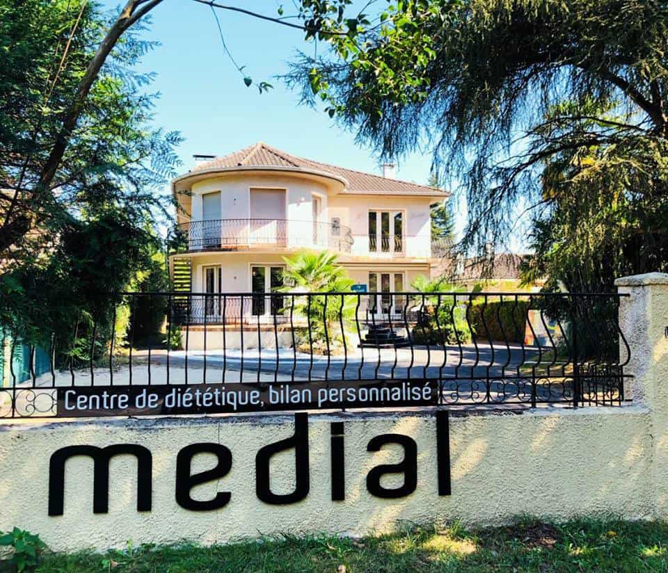 Medial — photo 3