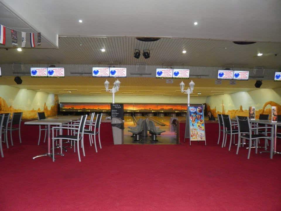 New Bowling des Pyrénées — photo 3