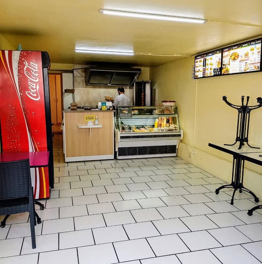 Kz fastfood — Restauration rapide à Saint Palais — photo 6