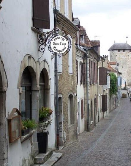 Auberge Saint Loup — photo 2