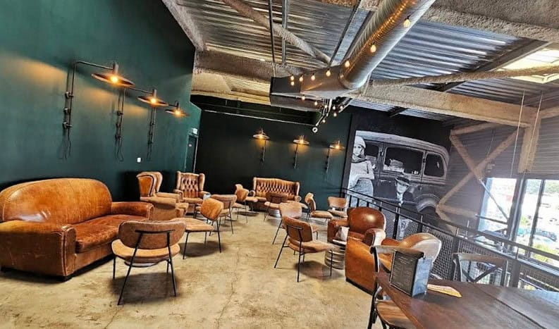 Bob's Beer Brewpub — photo 3