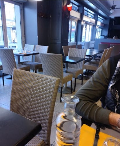 Café Le Genève — photo 3