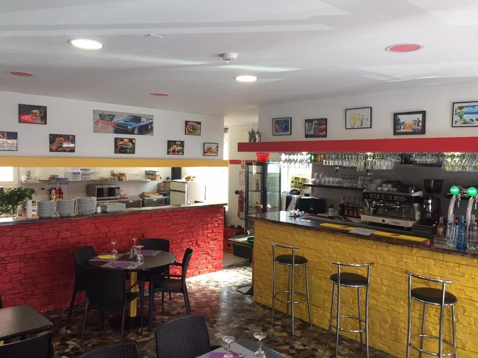 Miami Café — photo 3