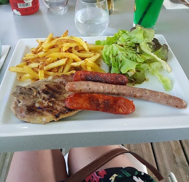 Photo de La guinguette du lac