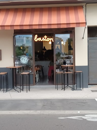 Baston — photo 2