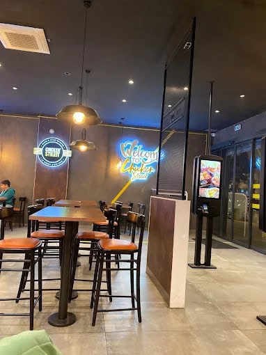 Chicken Street — photo 3