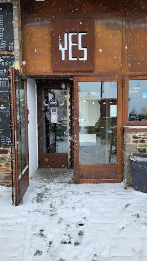 Le Yes — photo 2