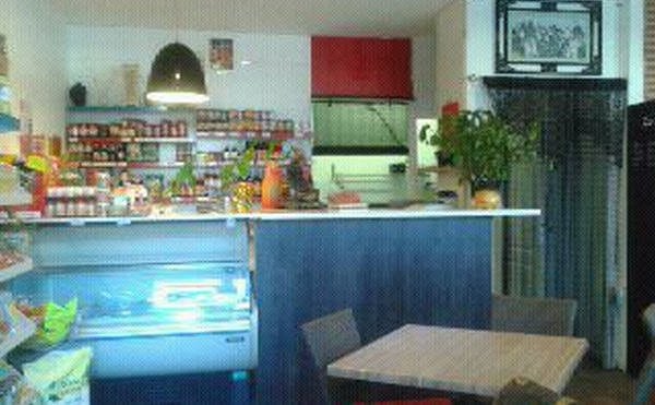 Pizzeria de la place castellane — Pizza - pizzéria à Port Vendres — photo 3