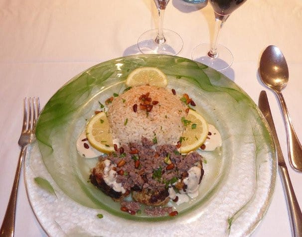 Au Petit Mezze — photo 2