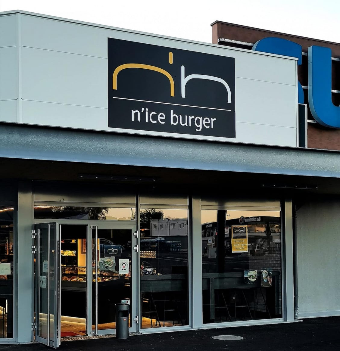 N'ice Burger — photo 2