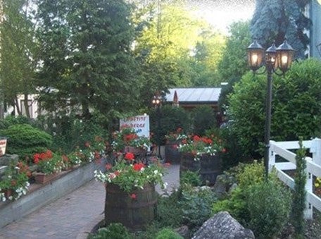 La Petite Auberge — photo 2