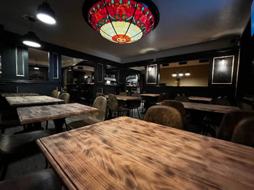 The Meridian Pub — photo 3