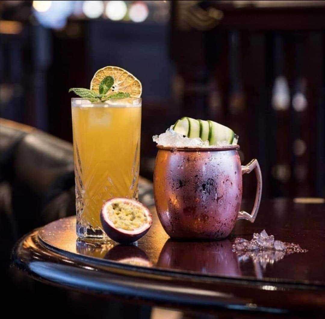 Au bureau — photo 8