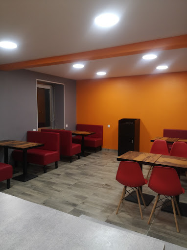 Burger Avenue — photo 3