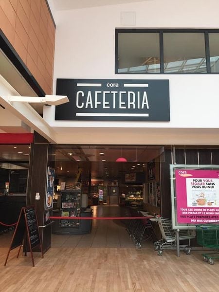 Cora Cafétéria — photo 3