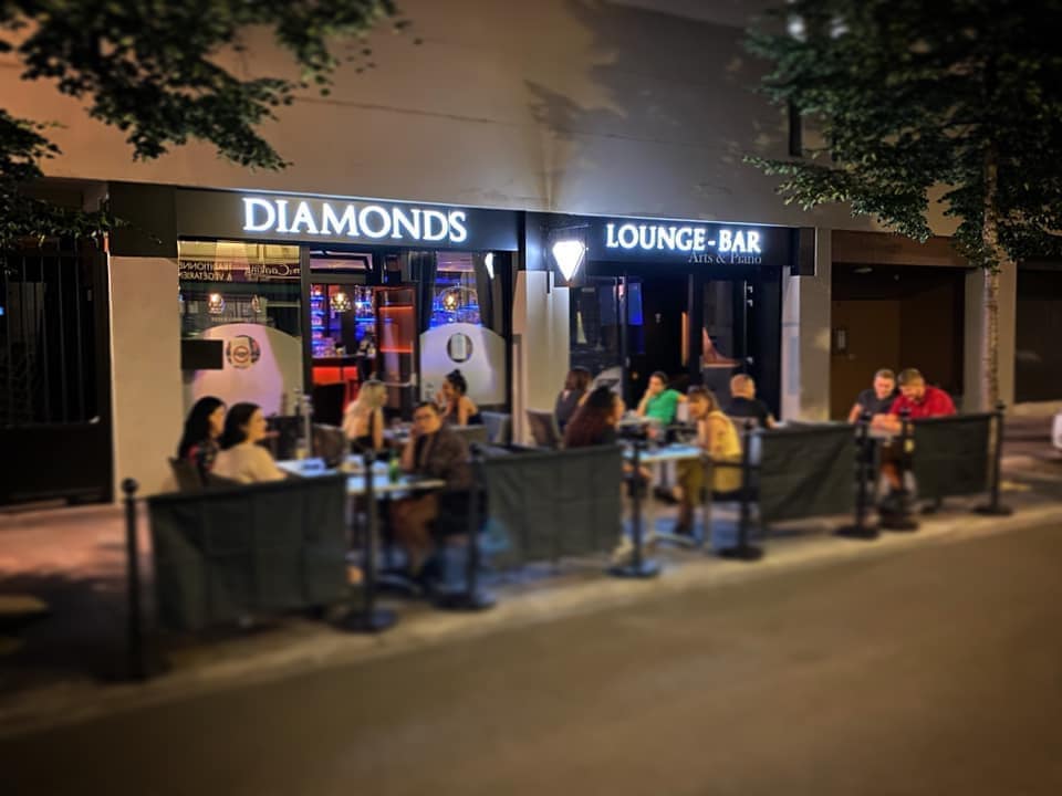 Diamonds Bar — photo 2