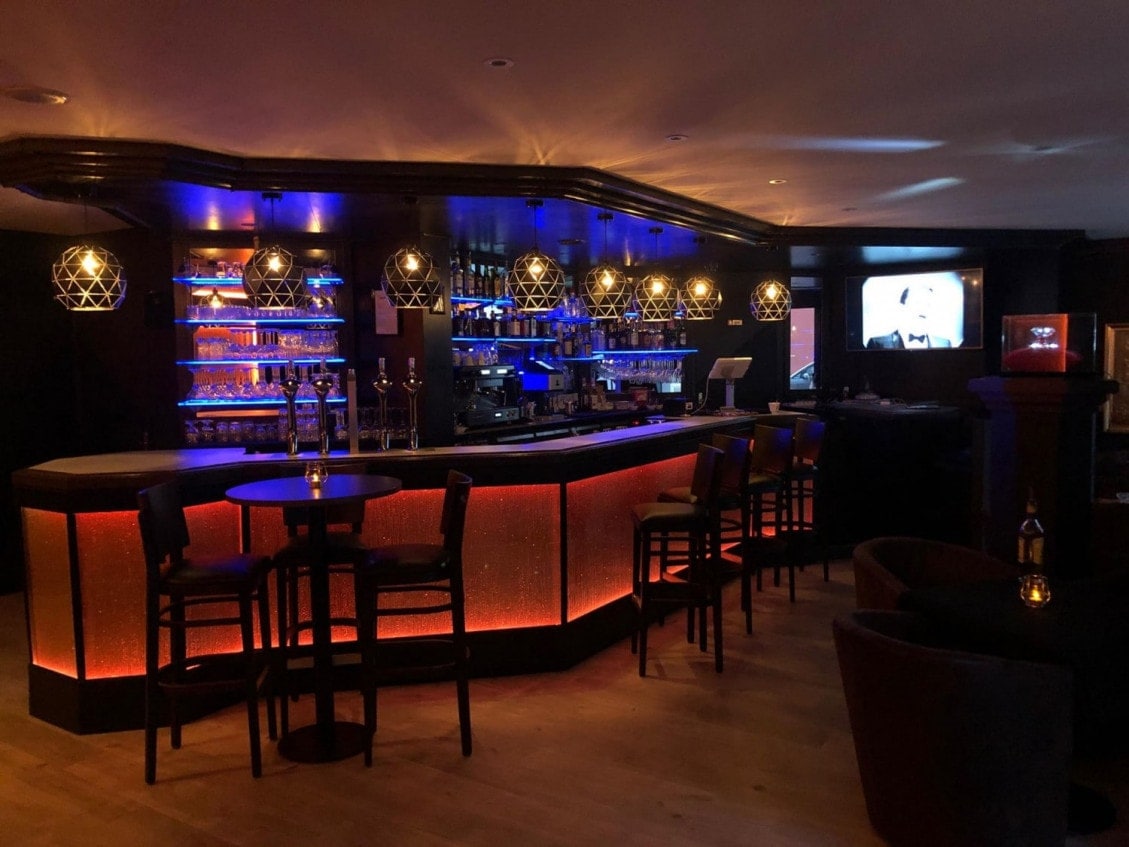 Diamonds Bar — photo 3