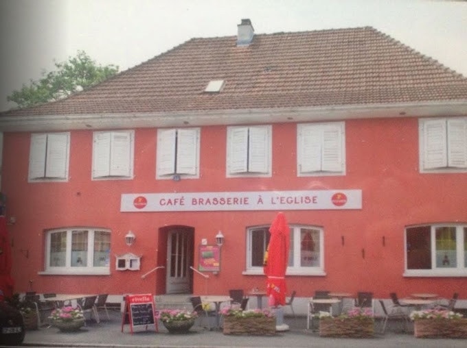 Café à l'église — photo 3
