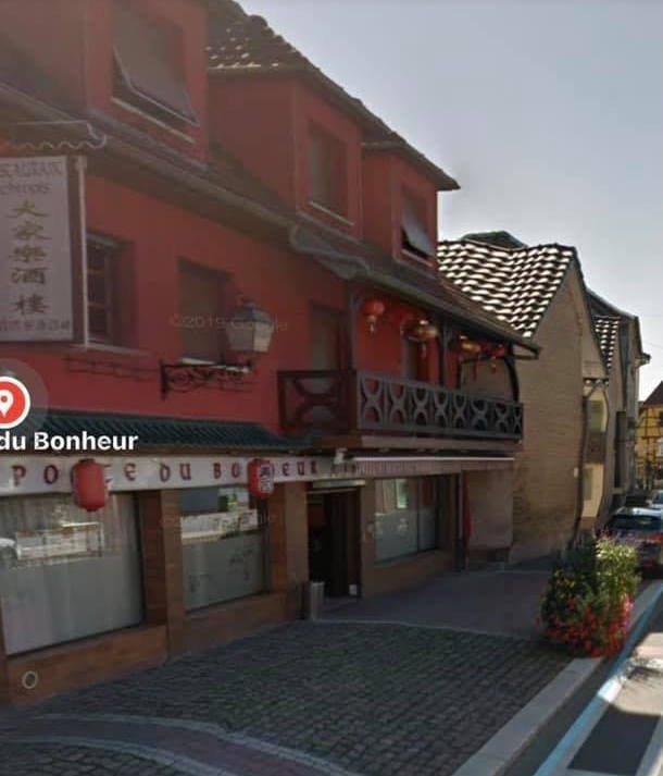 A la porte du Bonheur — photo 2