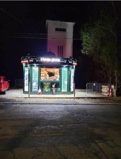 Le Kiosque à Pizzas - La façade